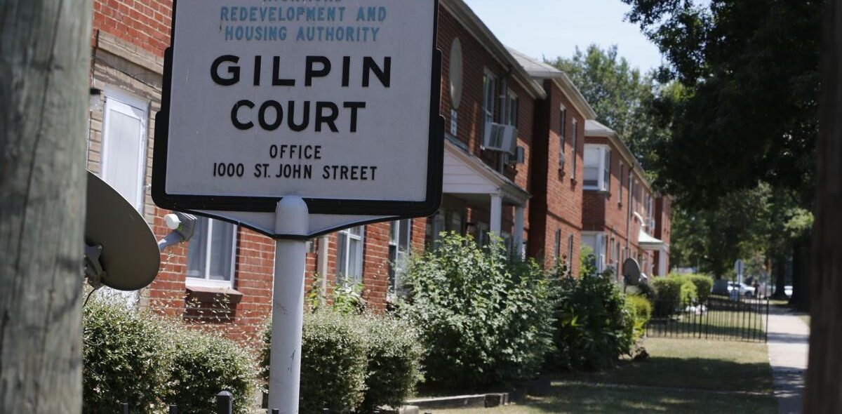 Gilpin Court sign
